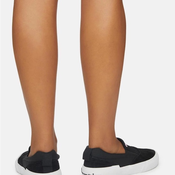 Champion Prowlers Sneakers - Picture 5 of 5